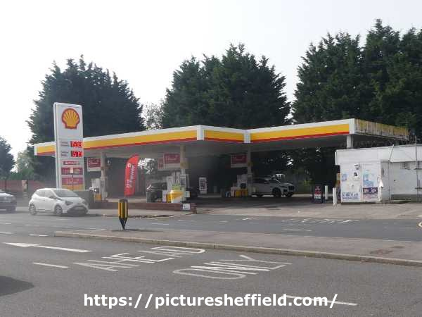 Shell petrol station, No. 320 Handsworth Road