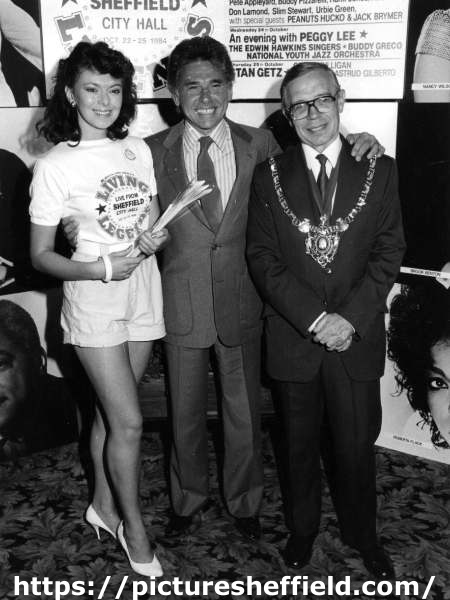 Lord Mayor, Councillor Roy Munn (1st right) at event promoting the Living Legends, City Hall 