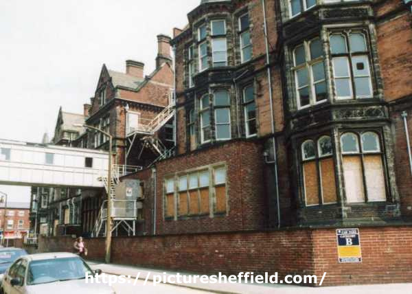 Former Jessop Hospital for Women, from the junction of Gell Street and Leavygreave Road