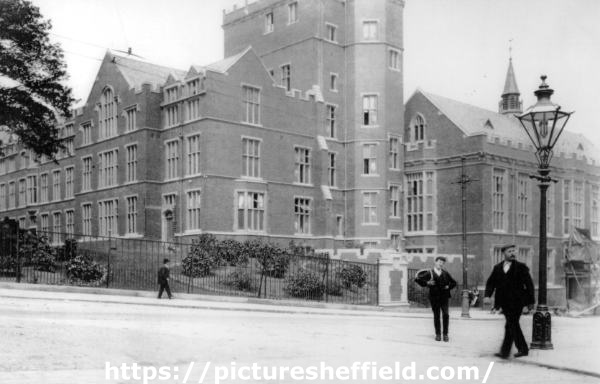 Firth Hall, University of Sheffield, Western Bank