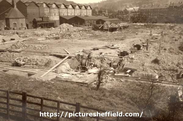 Construction of extension to (Lee of Sheffield Ltd.) Arthur Lee and Sons Ltd., steel manufacturers, Trubrite Works, Meadowhall