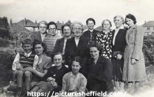 St John Ambulance nursing sisters off duty, c. 1946