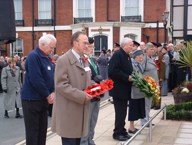 Wreath laying at the rededication of the Great Central Railway war memorial, Royal Victoria Hotel