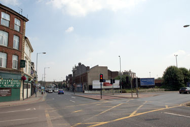 The Wicker from junction with Nursery Street and Blonk Street. Riverside Court Hotel, left