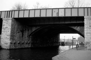 Cutlers Gate Bridge over Sheffield and South Yorkshire Navigation