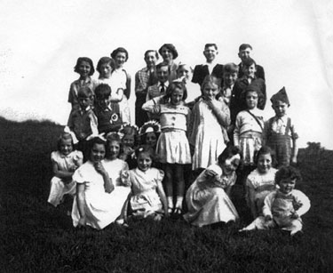 Children of Crowland Road at the Coronation party [Queen Elizabeth II], Longley Park