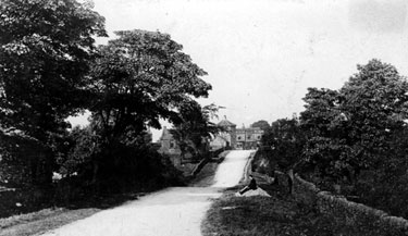 Sheephill Road, Ringinglow, looking towards the Round House and Ringinglow Road, 