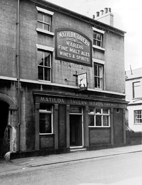 Matilda Tavern, No 100, Matilda Street. Named after William the Conqueror's wife, Matilda of Flanders. Built as a coaching house in 1840. The archway next to the tavern was the entrance to Court No. 8, which was probably used as a stable yard in the 