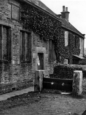 Fulwood Stocks outside Fulwood Old Unitarian Chapel, Whiteley Lane. Stone built and stone roof. Built 1729 under will of W. Ronksley of Fulwood Hall. The first minister of the Chapel was Rev. Jeremiah Gill, 1729-1758.