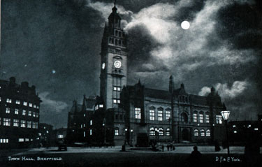 Night view of Town Hall and Jubilee Monolith, pre 1905