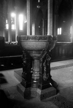 Sheffield Cathedral, Font
