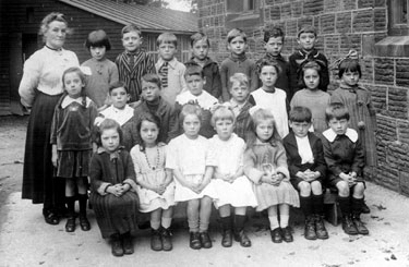 Pupils of Wadsley National School, Worrall Road