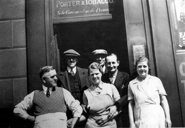 Group including landlord Tommy Ward outside the Golden Ball public house, Townhead Street/ Campo Lane