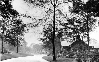 Botanical Gardens, Lower Lodge, showing entrance from Thompson Road