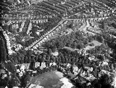 Aerial view - Sharrow / Nether Edge including Kenwood Road, foreground, Kenbourne Road, Rundle Road, Montgomery Road, and Montgomery Avenue, centre