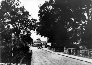 Baslow Road at Totley