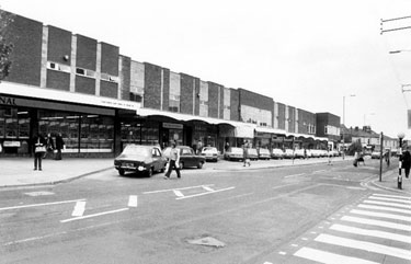 Fulwood Road, showing Broomhill Shopping Centre