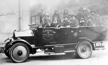 Sunday School outing in charabanc owned by Charles Frederick Scott, landlord of Bath Hotel, No 139 and 143, Broomhall Street