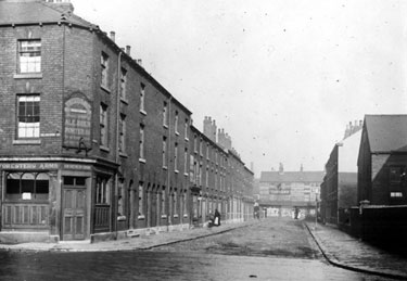 Hodgson Street from Headford Street/Young Street, looking towards Thomas Street, No 91, Headford Street, Foresters Arms, St. Silas' Schools, right
