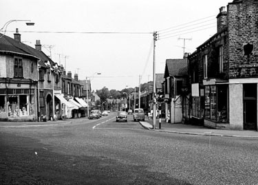 Oakbrook Road from Hangingwater Road, No. 208-206, Sheffield and Ecclesall Co-operative Society on left