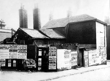 Pond Hill looking towards junction with Pond Street, showing rear of Black Swan public house