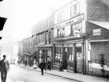 No. 35, entrance to Court No. 3, 33, Old Crown Inn, Nos. 31 - 19 and No. 17, Ball Inn, Scotland Street