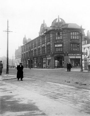 Nos. 210-238 West Street (Cavendish Buildings) and junction of Mappin Street. No. 210 Stephen Watt Smith and Sons, decorators, No. 218 Sheffield Billiards Halls Co. Ltd.