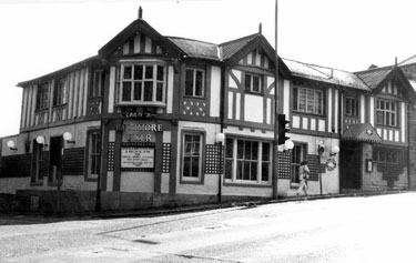 Baltimore Diner, originally Prince of Wales public house, No. 95 Ecclesall Road South at junction of Carter Knowle Road. Also known as Woodstock Diner, Woodstock and Macaw.