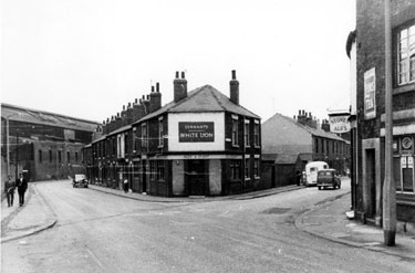 No. 88 White Lion public house, Carbrook Street and Dunlop Street looking towards River Don Works, Brightside 1960-1965