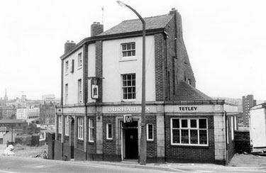 Durham Ox public house, No. 15 Cricket Inn Road, at junction of Broad Street Lane 