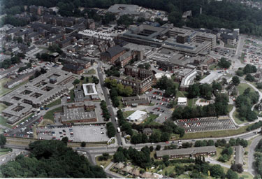 Aerial view of the Northern General Hospital, with the new Spinal Injuries Unit (top centre) and Brearley Wing  (top right hand corner) Herries Road in foreground