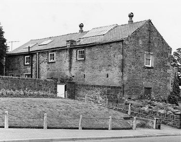 Former stables of Cross Scythes Hotel, Baslow Road, Totley
