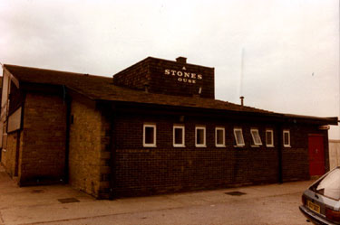 Side view of the Forum public house, No. 59 Sandstone Road