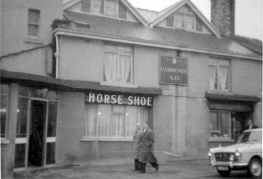 Horse Shoe Inn, No. 269 Bellhouse Road, Shiregreen