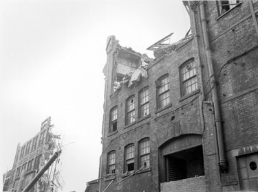 Demolition of Sheffield Forgemasters, (formerly Firth Brown Ltd.) Siemens Shop, Savile Street East