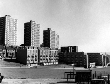 Pye Bank Flats, Maisonettes and Woodside Flats, Pitsmoor Road (foreground), terraced housing Pye Bank Road with shelter for Stanley Works ((Great Britain) Ltd. in the foreground