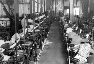 Filecutting machines at English Steel Corporation, Holme Lane Works