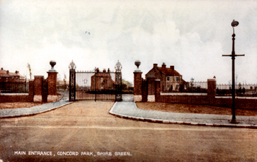 Main Entrance to Concord Park, Shiregreen Lane showing the gates and the soon to be demolished Spring Cottages on Jacobs Lane