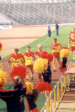 Sheffield Eagles Rugby League Club Players leaving the pitch , Don Valley Stadium