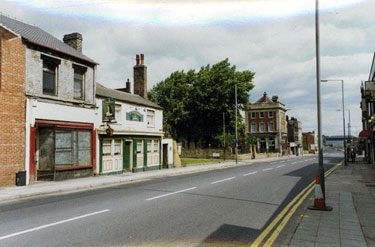 Nos. 707 (derelict) and 709, Kings Head public house, Attercliffe Road looking towarrds Attercliffe Garden of Rest (formerly Christ Church churchyard) and Nos. 749, Royal Bank of Scotland