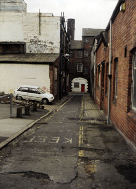 Clay Lane looking towards the entrance to E.L. Pinder, cutlery and silverware manufacturer, rear of Butcher Works, Eyre Lane