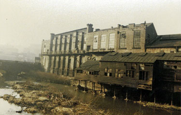 Samuel Osborn and Co. Ltd., Clyde Steel Works, River Don and Blonk Street Bridge from Victoria Station Road