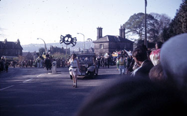 Fairy leading start, Sheffield University Rag Parade, Clarkehouse Road. Lodge belonging to Oakholme House, Brocco Bank, in background