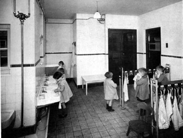 Arbourthorne Central School, Eastern Avenue - Nursery washroom