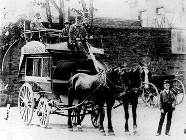 Ranmoor horse bus outside the Bulls Head Hotel, Fulwood Road (ran from Broomhill to Ranmoor)