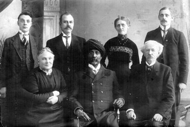 Unidentified photograph with connections to the Sheffield Photo Co. The man on the left, on the back row, is possibly one of Frank Mottershaw's sons