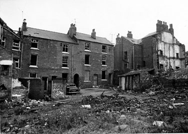 Unidentified derelict houses, Addy Street