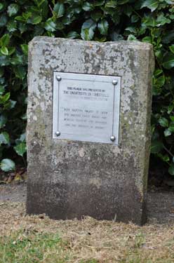 University of Sheffield plaque in City Road Cemetery