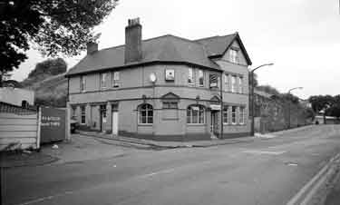 Crown Inn public house, No.21 Meadowhall Road, Wincobank.