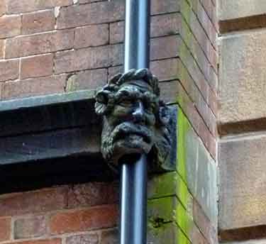 Decoration on drainpipe at Hen and Chickens public house, No. 3 Castle Green